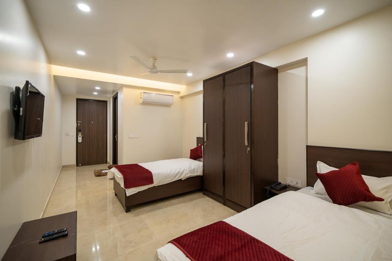 Отель Sheerha Royal Residency-Near Jaipur Airport Экстерьер фото