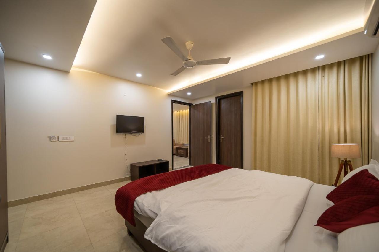 Отель Sheerha Royal Residency-Near Jaipur Airport Экстерьер фото