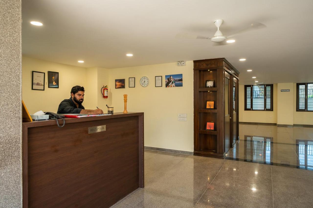 Отель Sheerha Royal Residency-Near Jaipur Airport Экстерьер фото