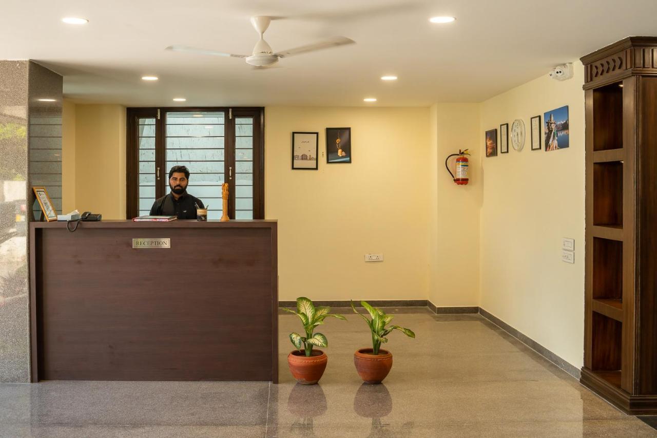 Отель Sheerha Royal Residency-Near Jaipur Airport Экстерьер фото