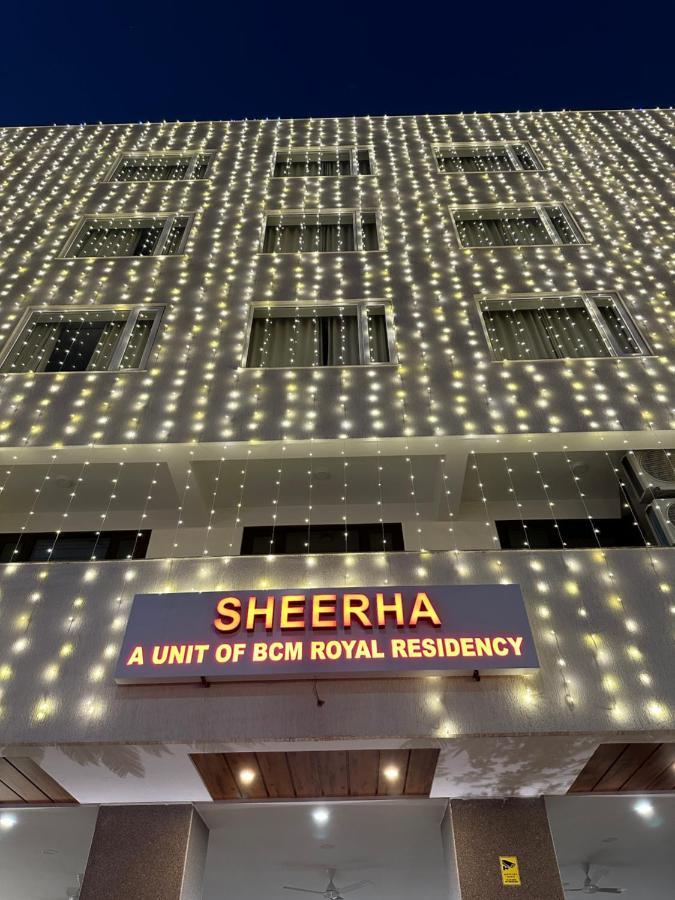Отель Sheerha Royal Residency-Near Jaipur Airport Экстерьер фото